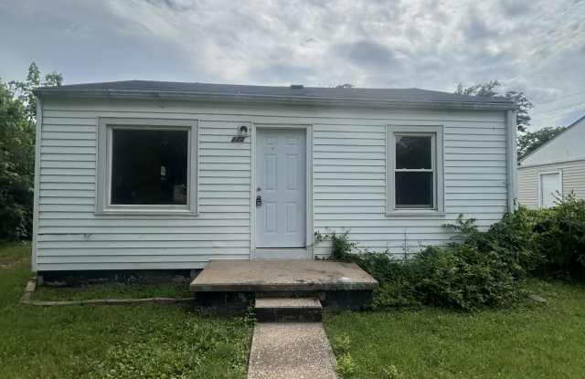 222 Nadine Street photos photos