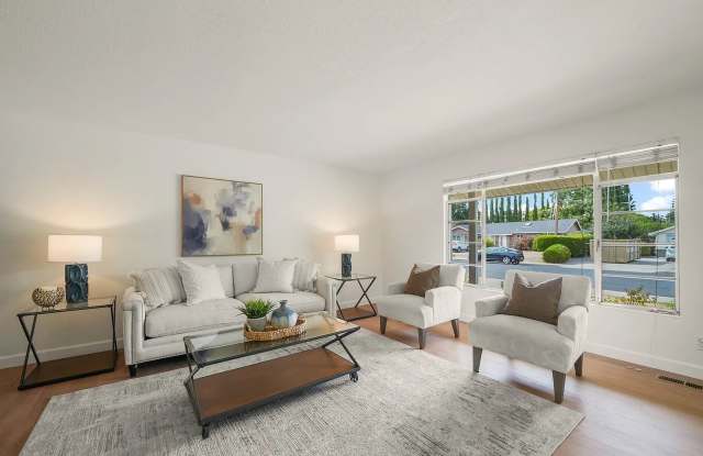 Spacious 4-Bedroom Home in a Desirable Concord Neighborhood! Gallery 3