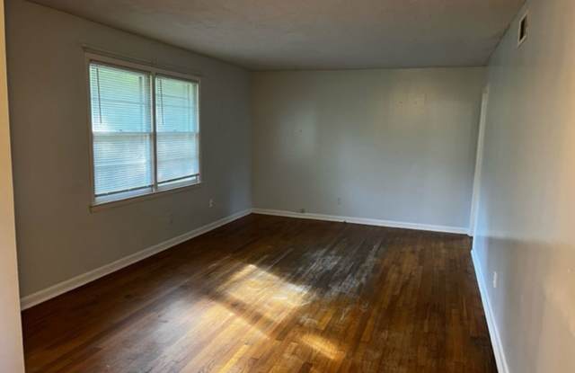 1514 McLeod Road Gallery 2