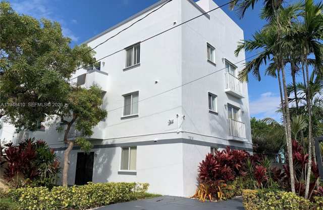 7516 NE 1st Ave photos photos