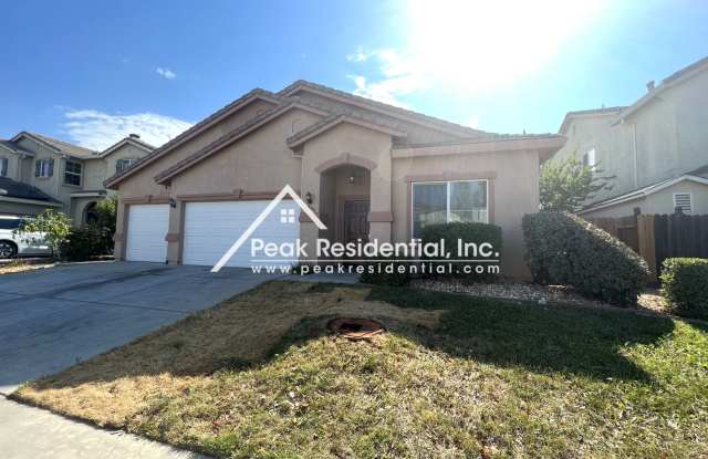 Spacious 4bd/2ba Elk Grove House with 3 Car Garage! photos photos