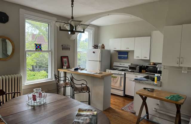2900 Park Avenue - 2 photos photos