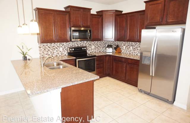 7284 Duxbury Lane Gallery 2