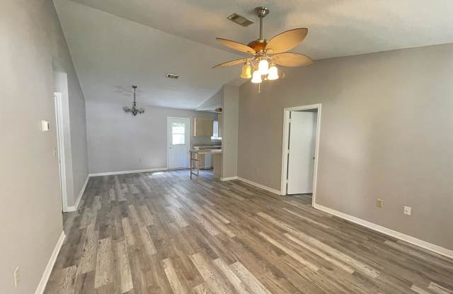 12 Flora Cove Gallery 2