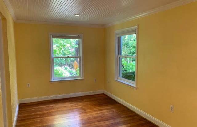 3615 Alton Pl NW - 3615 Alton Place Northwest, Washington, DC 20008