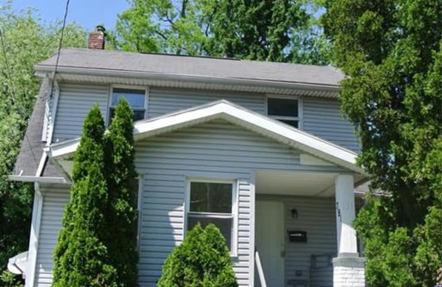 791 Leonard St - 791 Leonard Street, Akron, OH 44307
