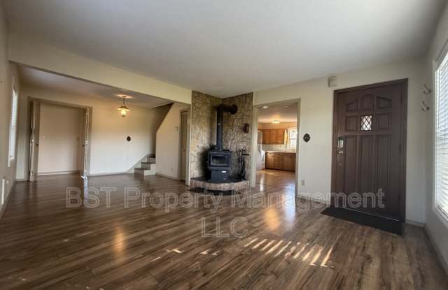 2678 Drift Creek Road Northeast Gallery 4