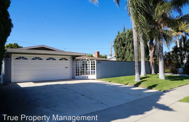 2913 Royal Palm - 2913 Royal Palm Drive, Costa Mesa, CA 92626