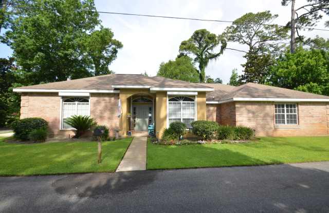 109 Point Comfort Road photos photos