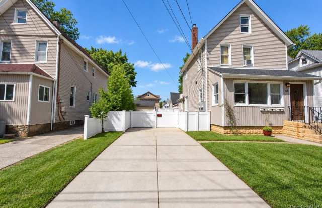 45 Lynbrook Avenue Gallery 3