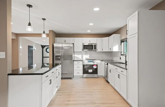 Spacious 3 bedroom home - 2175 Gale Drive, Dauphin County, PA 17110 Spacious 3 bedroom home - 2175 Gale Drive, Dauphin County, PA 17110