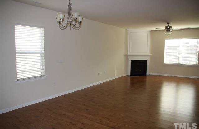 3677 Althorp Drive Gallery 4