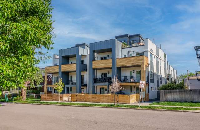 Charming 2BR Townhome in Denver photos photos