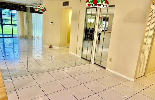 9718 S BELFORT Circle Gallery 4