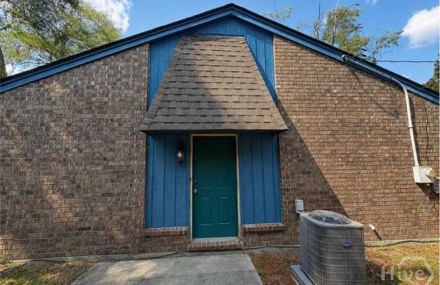 432 Edgewater Road Gallery 1