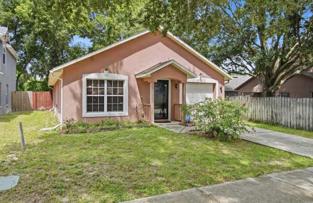 Freshly Updated 3-Bedroom Home with Enclosed Yard Gallery 4