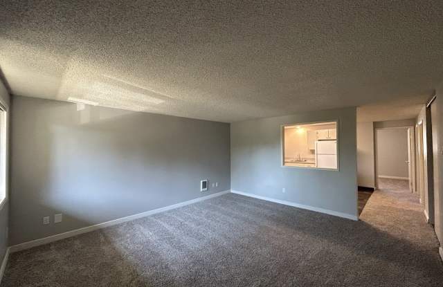 Eagle Pointe Gallery 3