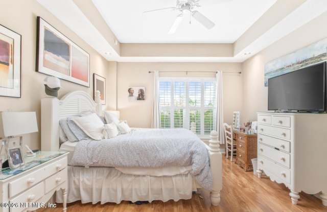 4300 S BEACH Parkway Gallery 3
