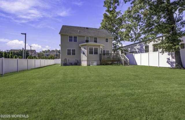 151 Miller Road Gallery 4