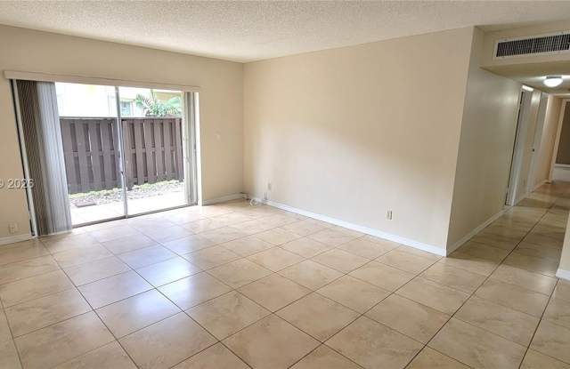 9004 SW 137 ST photos photos