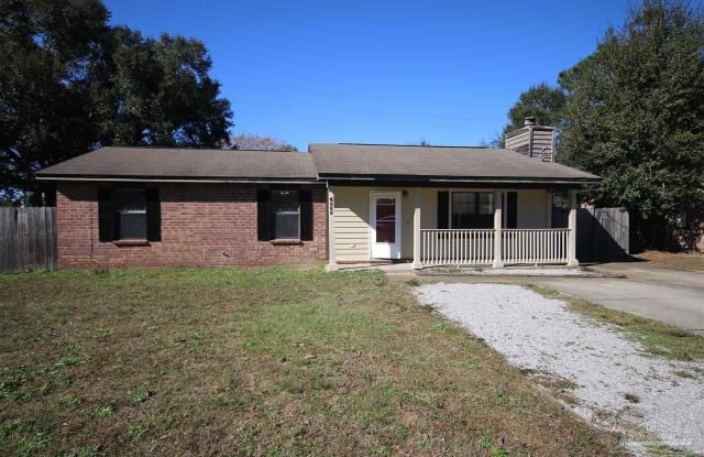6555 Chicago Ave - 6555 Chicago Avenue, Bellview, FL 32526