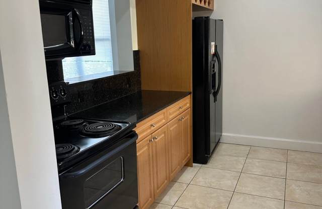 Large TH with 2 car garage photos photos