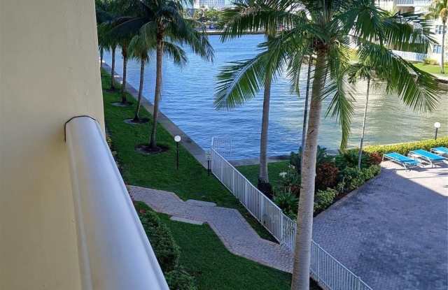 1891 S Ocean Drive unit: 303 photos photos