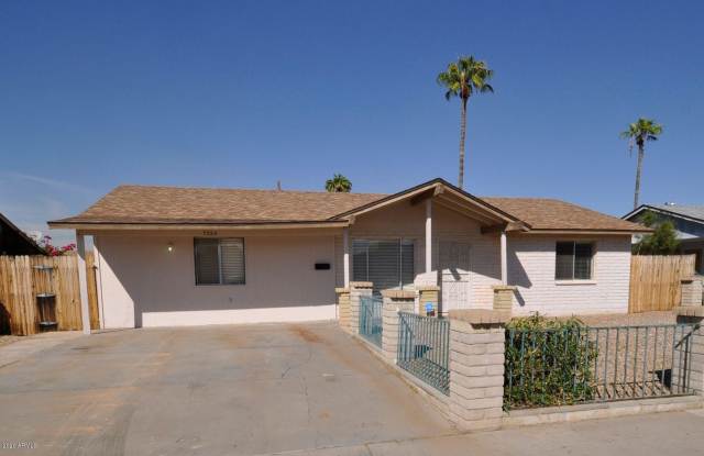 7224 W NORTH Lane - 7224 West North Lane, Peoria, AZ 85345
