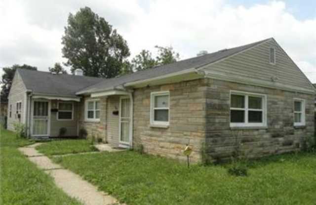 5923 E 24th St photos photos