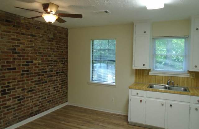 1455 Ridge Road Gallery 4