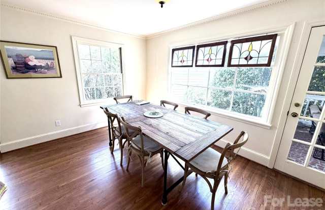 5915 Shumard Oak Lane Gallery 3