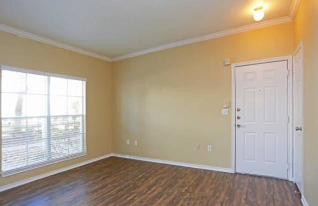9862 Camino Villa Gallery 1