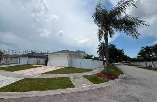 14305 SW 182nd Ter photos photos 14305 SW 182nd Ter photos photos