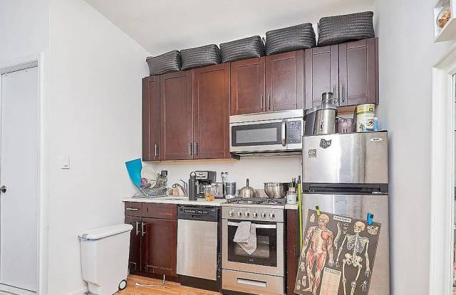 140 Macdougal St Apt 24G Gallery 3