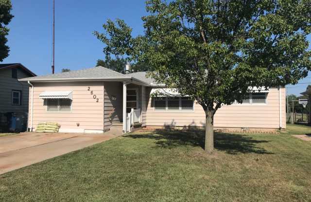 3 Bedroom, 1 Bathroom Home photos photos