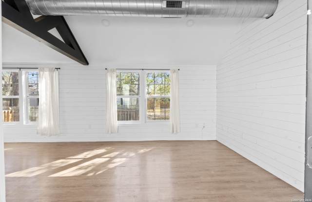 362 Avenue J Gallery 4