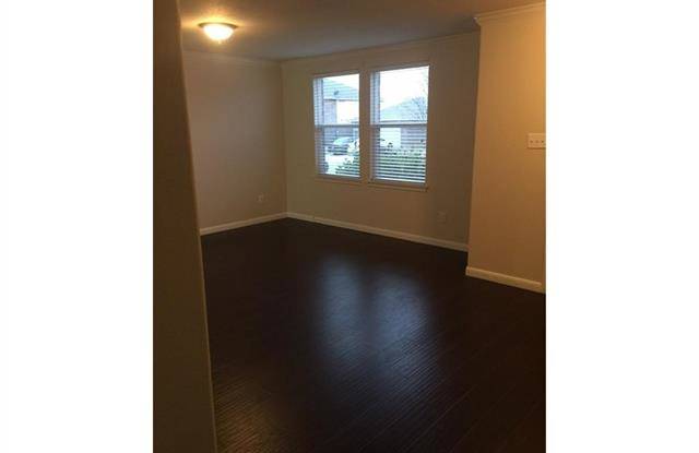 7636 Scarlet View Trail Gallery 3