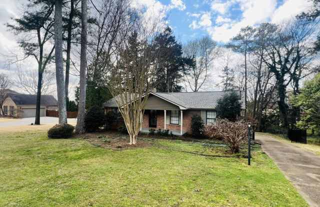 ****Lawn care Included**** photos photos