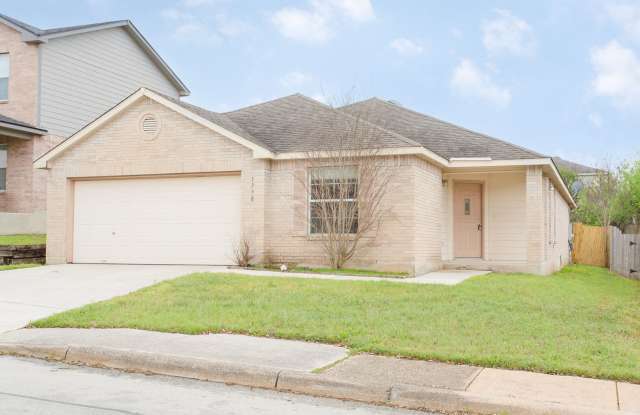 Fantastic One-Story Rental with 2-Car Garage and Spacious Interior! photos photos