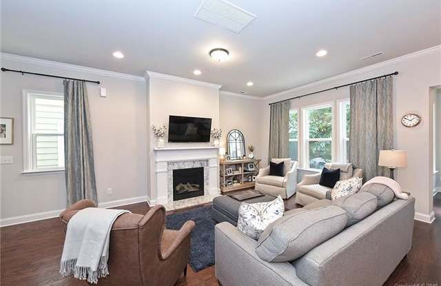 10735 Endhaven Village Drive Gallery 3