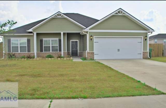 729 Burke Drive - 729 Burke Drive, Hinesville, GA 31313