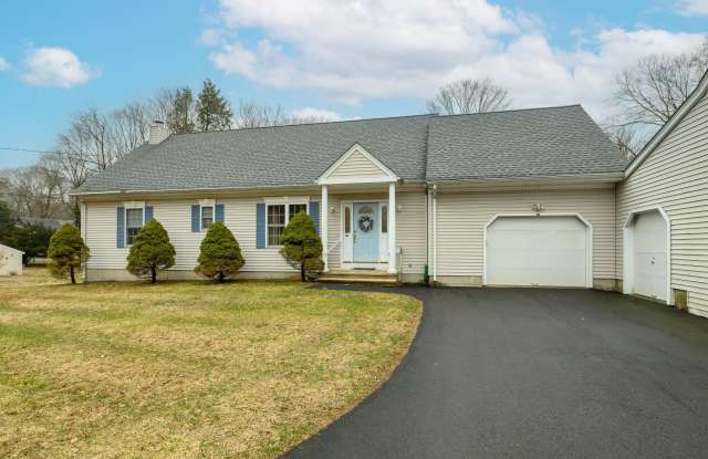 275 Fenn Road - 275 Fenn Road, New Haven County, CT 06410