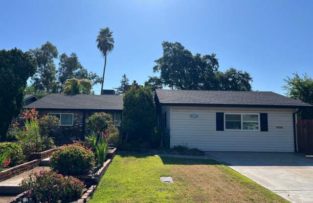 NICE 3 BEDROOM HOME IN ROSEVILLE! photos photos