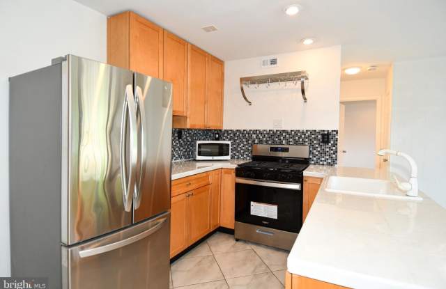 12415 BRAXFIELD Court unit: 15 photos photos