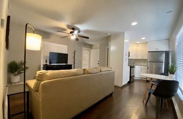 311 Karen Lane photos photos