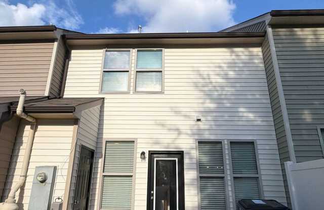 3213 Warm Springs Lane Gallery 2