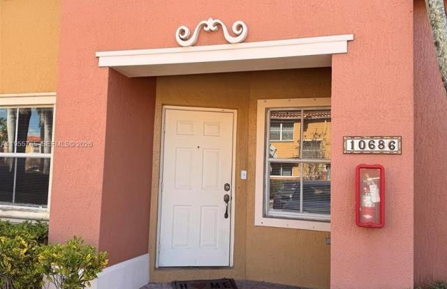 10686 SW 8th St photos photos