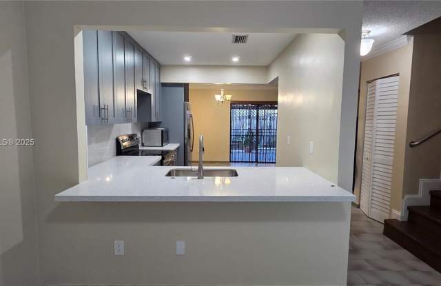 1777 W 59th St - 1777 West 59th Street, Hialeah, FL 33012