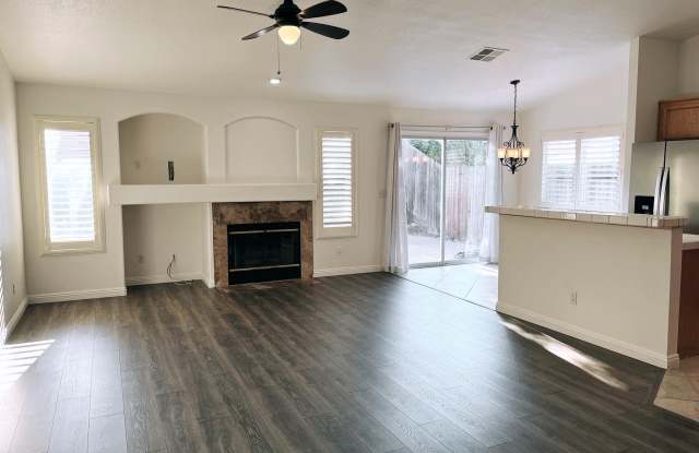 5558 Sage Drive Gallery 3