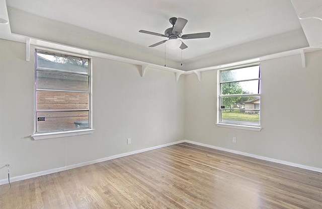 2315 Inadale Avenue Gallery 3